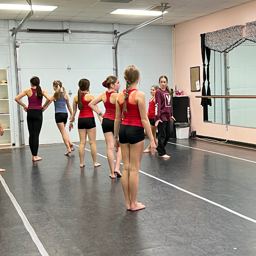 Dance Studio / Guest Choreographer